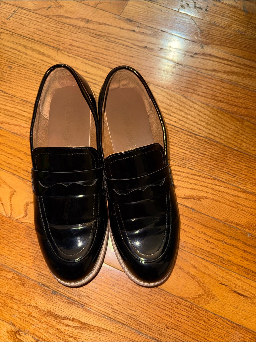 Classic Black Patent Penny Loafers for Women - Picture 8 of 9